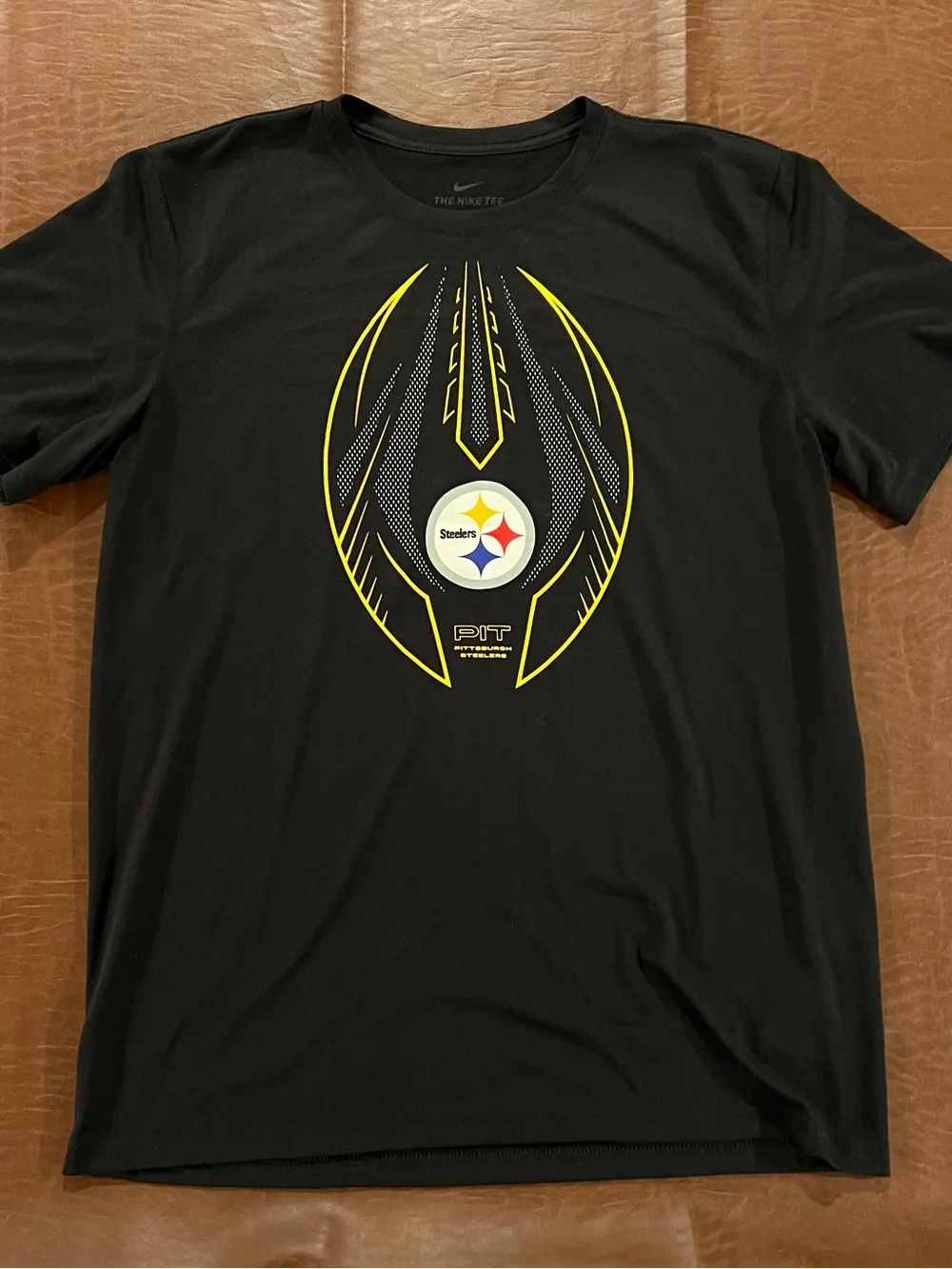 Nike DRI-Fit Pittsburgh Steelers Activewear Shirt - Size Medium